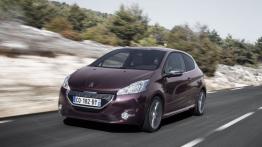 Peugeot 208 XY - widok z przodu