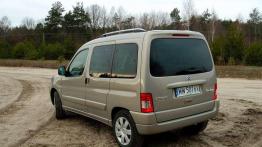 Citroen Berlingo - zwinny i uniwersalny