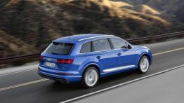 Nowe Audi Q7 - mniejszy, lżejszy, ładniejszy?