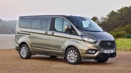 Flagowy van Forda odświeżony