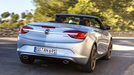Opel Cascada z nowym silnikiem już w sprzedaży