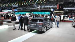 Lexus CT 200h - odświeżony i poprawiony