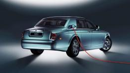 Rolls-Royce potwierdza plany dotyczące hybrydy