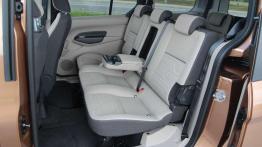 Ford  Grand Tourneo Connect - praktyczny i oszczędny