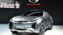 Kolejny chiński koncept "pręży muskuły"