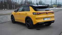Volkswagen T-Roc 2026 R-Line 1.5 eTSI ¿ó³ty - ty³ - reflektory w³±czone