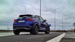 NISSAN JUKE – OD DZIWAKA DO BESTSELLERA. HISTORIA, WADY I ZALETY PO 15 LATACH OD PREMIERY!