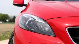 Volvo V40 T3 Momentum - zmiana warty