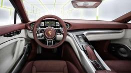 Porsche Pajun w Frankfurcie - młodszy brat Panamery