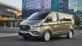 Flagowy van Forda odświeżony