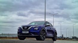 NISSAN JUKE – OD DZIWAKA DO BESTSELLERA. HISTORIA, WADY I ZALETY PO 15 LATACH OD PREMIERY!