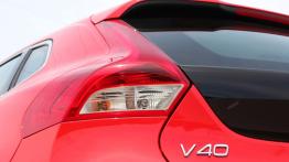 Volvo V40 T3 Momentum - zmiana warty