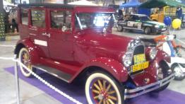 Upał, auta i dziewczyny