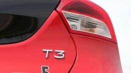 Volvo V40 T3 Momentum - zmiana warty