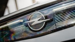 Opel Grandland 1.6 Plug-in Hybrid GS nie porywa za serce, za to jest do bólu pragmatyczny
