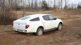 Mitsubishi L200 Storm - sprzęt użytkowo-rekreacyjny