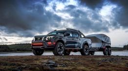 Nissan Navara Dark Sky - widok z przodu