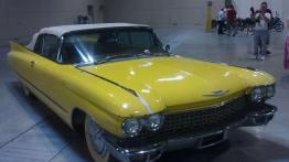 Upał, auta i dziewczyny