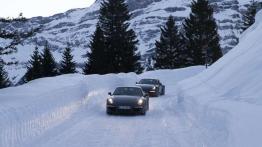 Porsche 911 Carrera 4. Sportowiec, któremu śnieg niestraszny
