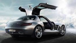 Mercedes SLS AMG - powrót mewy