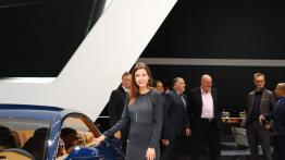 Frankfurt Motor Show 2013 - hostessy