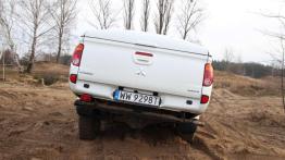 Mitsubishi L200 Storm - sprzęt użytkowo-rekreacyjny