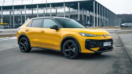 Volkswagen T-Roc 2026 R-Line 1.5 eTSI żółty