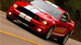 Ford Mustang Shelby - widok z przodu