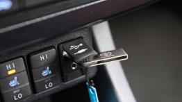 Toyota Auris 2.0 D-4D - nowy, stary znajomy