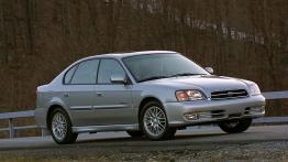 Subaru Legacy - widok z przodu