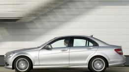 Mercedes Klasa C BlueEFFICIENCY - lewy bok