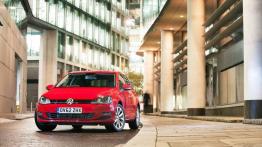 Volkswagen Golf VII 2.0 TDI BlueMotion Technology - widok z przodu