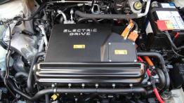 Mercedes klasy B Electric Drive - Tesla dla rodziny