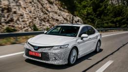 Toyota Camry dla Europejczyka. Z nowym napędem hybrydowym