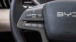 BYD ATTO 3 EVO debiutuje w Polsce. Większa moc, architektura 800V i rodzinna funkcjonalność w jednym