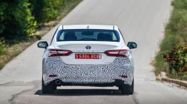 Toyota Camry dla Europejczyka. Z nowym napędem hybrydowym