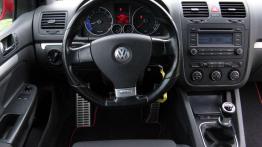 VW Golf V GTI - dwa w jednym