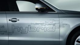 Audi Q5 Hybrid - drzwi pasażera zamknięte