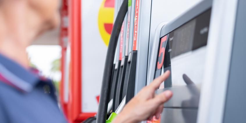 KAS po kontroli 5174 stacji paliw. 200 naruszeń cen maksymalnych