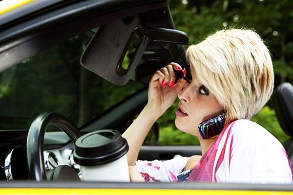 Mity i fakty – kobiety za kierownicą okiem ich samych