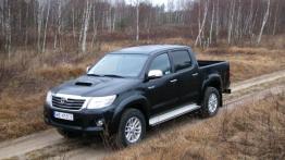 Toyota Hilux VII Podwójna kabina Facelifting 3.0 D-4D 171KM - galeria redakcyjna - lewy bok