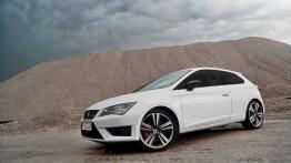 Seat Leon III SC Cupra 2.0 TSI 280KM - galeria redakcyjna - widok z przodu