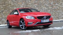 Volvo S60 II Facelifting 2.0 181KM - galeria redakcyjna - widok z przodu