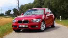 BMW Seria 1 F21 Hatchback 3d 114i 102KM - galeria redakcyjna - widok z przodu