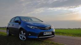 Toyota Auris II Hatchback 5d Valvematic 130 132KM - galeria redakcyjna - widok z przodu
