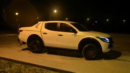 Mitsubishi L200 - galeria redakcyjna - prawy bok