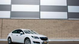 Opel Insignia 1.6 CDTI – rodzinny klasyk