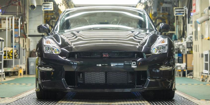 Nissan potwierdza nowego GT-R R36. Koniec plotek o pełnym elektryku