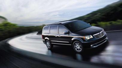 Lancia Voyager - Funkcjonalność w lepszym stylu