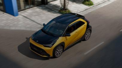 Nowa Toyota Aygo X Hybrid spala tylko 2,7 l/100 km. Cena startuje od 90 tys. zł
